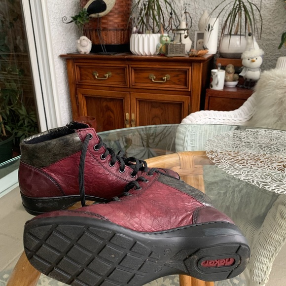 Rieker antis-tress, stylish, ankle booties - Picture 5 of 6